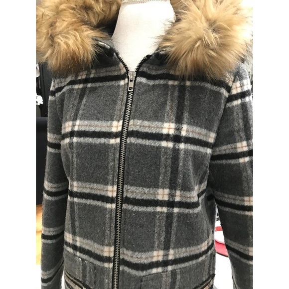 πππππππ 21 πππππ
ππππ - Picture 5 of 8